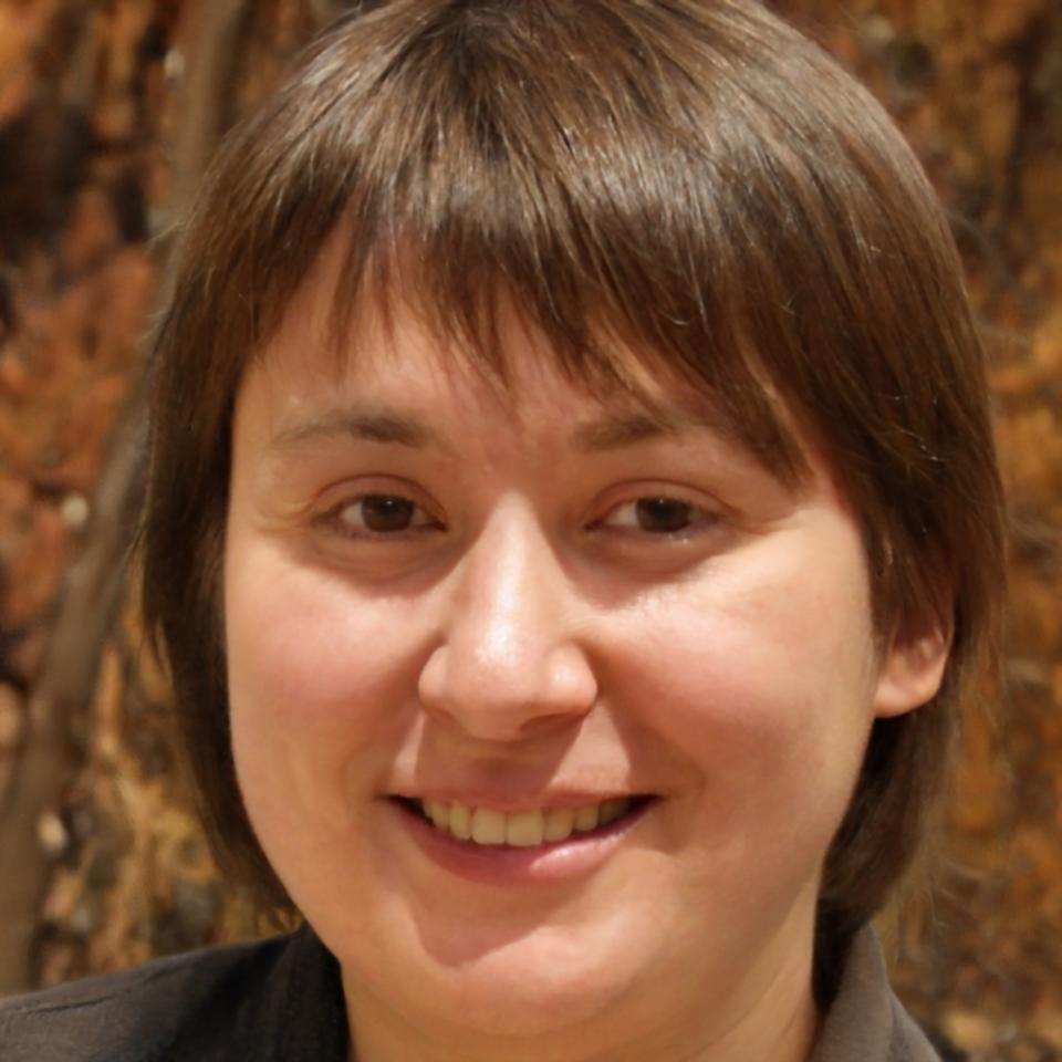Elena Martínez, Directora de Inversiones